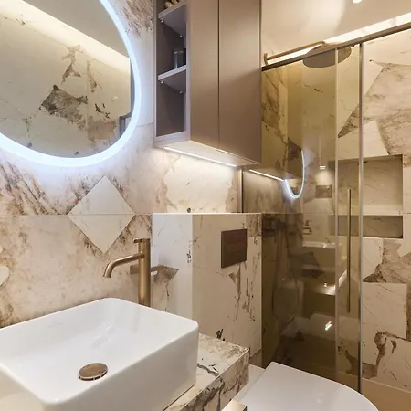 아파트 Insula Luxury *